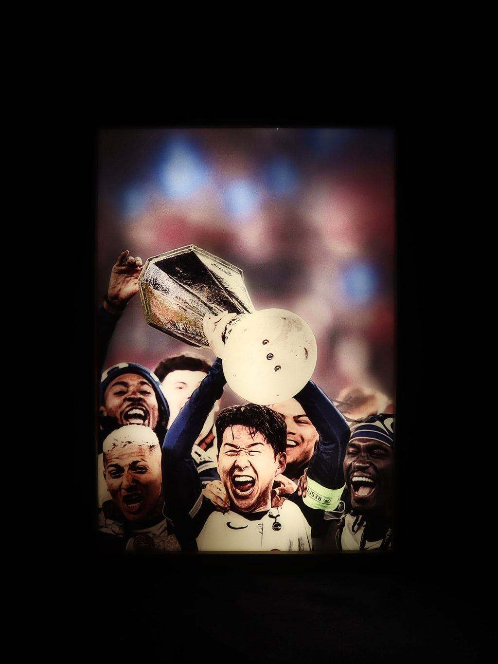 Son & Spurs Trophy Lift